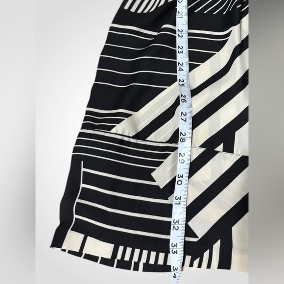 Urban Outfitters Silence + Noise Women's M Black Tan Mini Dress Cold Shoulder - Picture 4 of 15